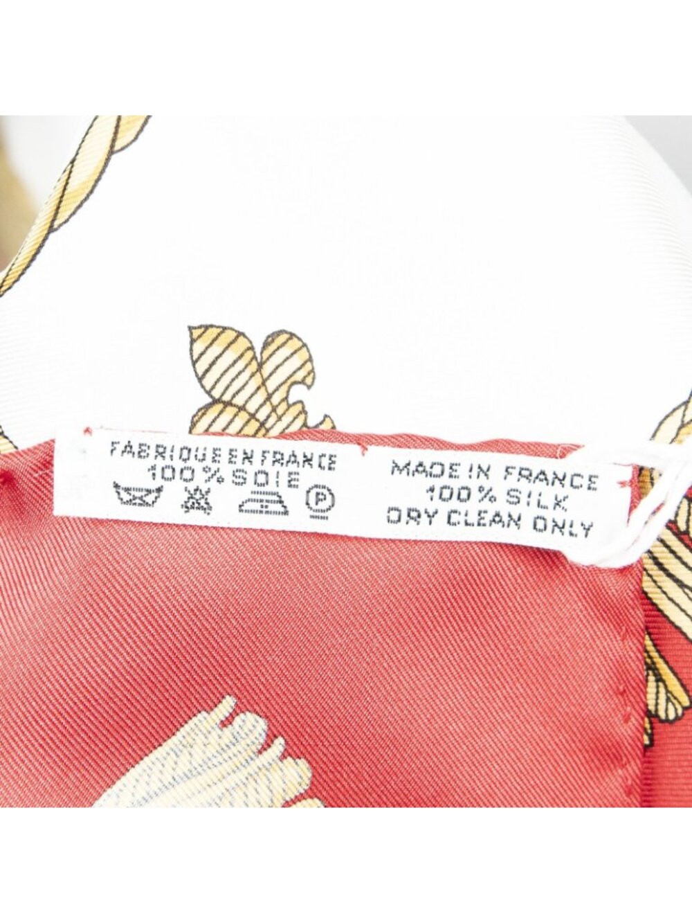 Hermes Scarf Red - Picture 5 of 5